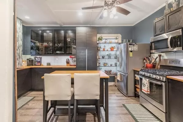 67 Eastern Ave #2, Lynn, MA 01902