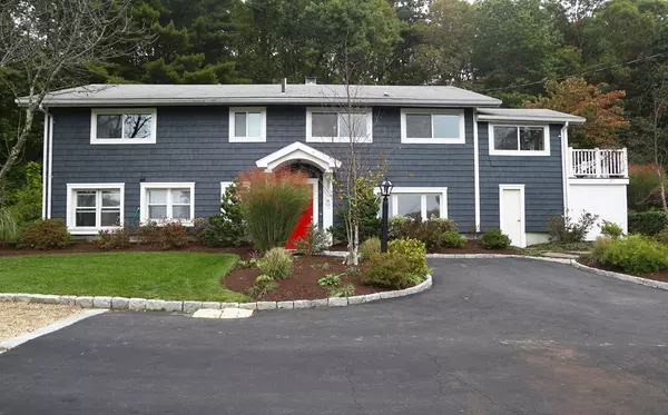 475 Taylor Rd, Stow, MA 01775