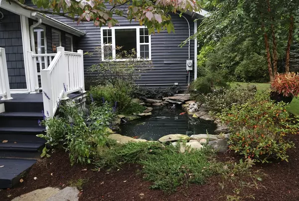 Stow, MA 01775,475 Taylor Rd