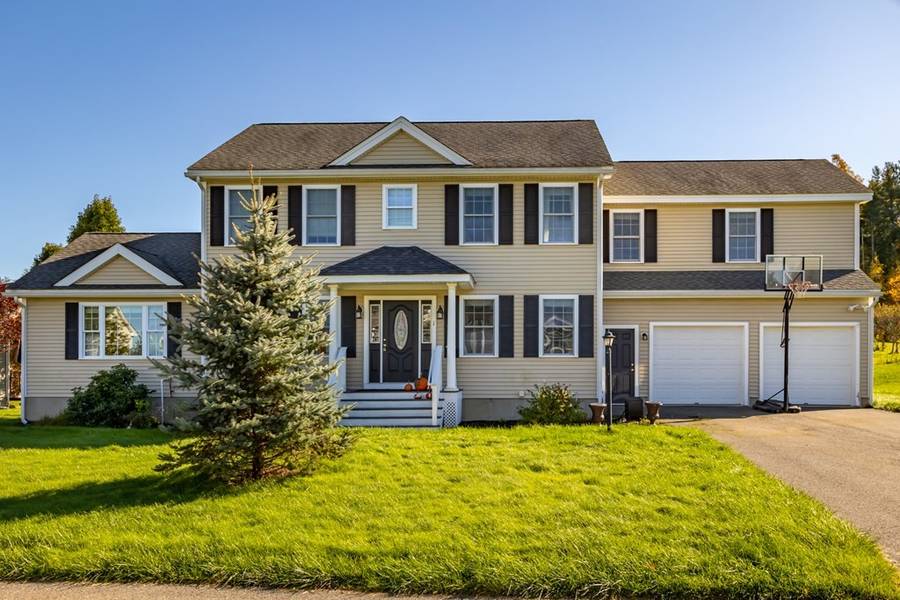 1 Mccoun Way, Shirley, MA 01464