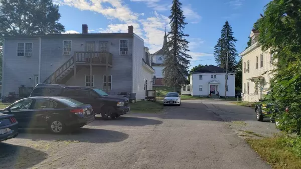 Ayer, MA 01432,71 W Main St