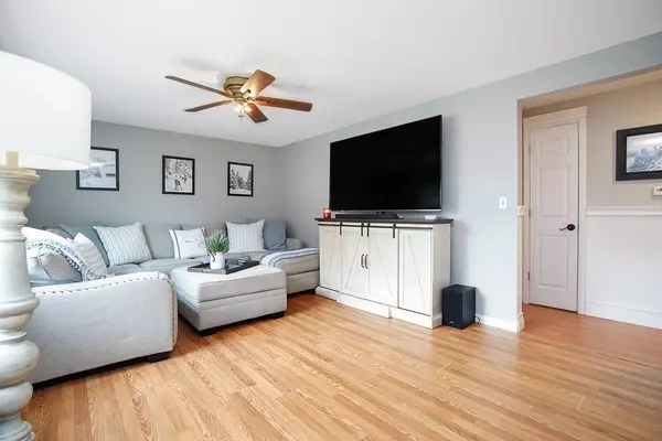 Agawam, MA 01001,616 Suffield Street