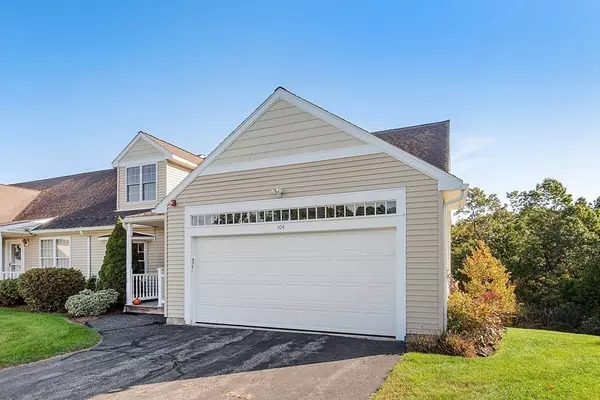 West Boylston, MA 01583,104 Hillside Village Dr #104