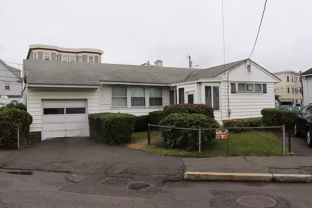 Revere, MA 02151,7 Dolphin Ave