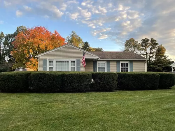 83 Gary Rd, Springfield, MA 01119