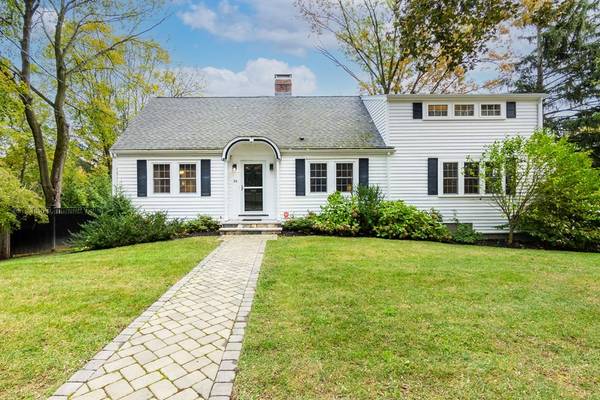 34 Franklin Rd, Winchester, MA 01890