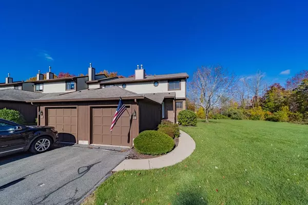 24 Ash Ln #24, Agawam, MA 01001