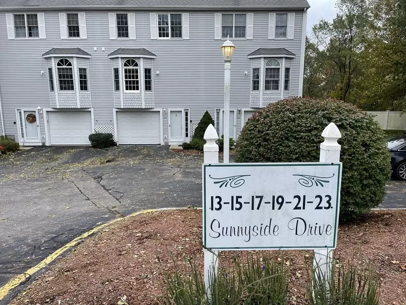 21 Sunnyside Dr #21, Plainville, MA 02762