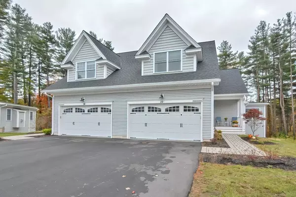 22 Lakepoint Way #22, Hopkinton, MA 01748