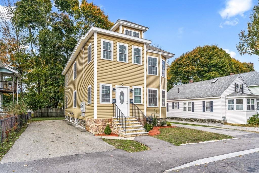 33-35 Lincoln St, North Andover, MA 01845
