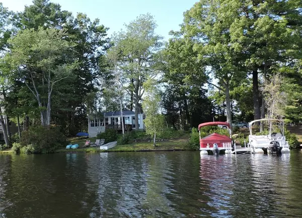 Webster, MA 01570,33 Loveland Road