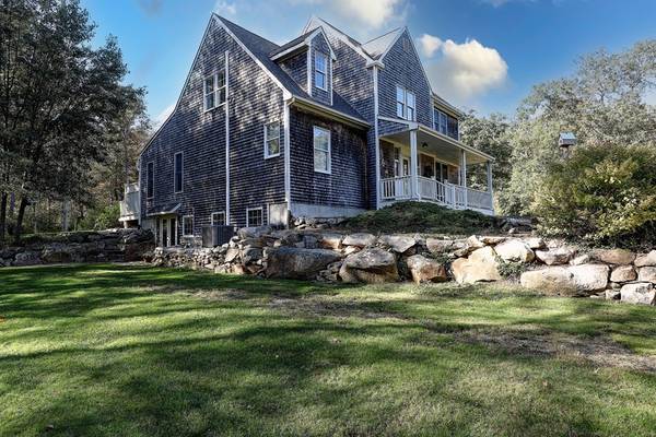 403 Drift Road, Westport, MA 02790