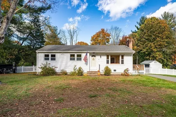 4 Cherokee Rd, Acton, MA 01720