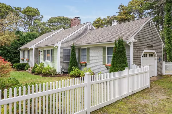 1437 Long Pond Rd, Brewster, MA 02631