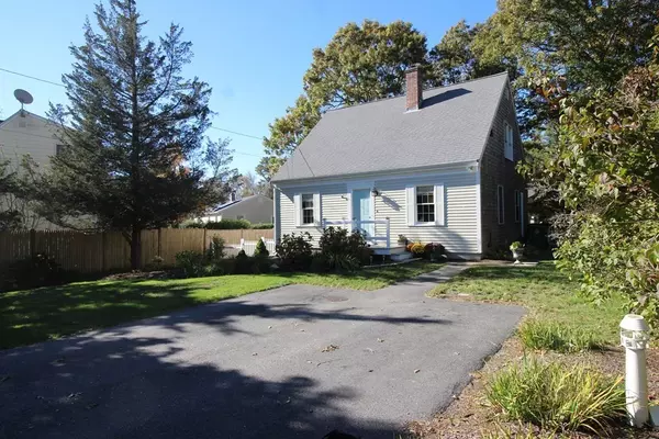 Marion, MA 02738,9 Green St