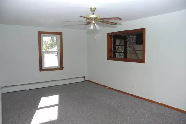 Lowell, MA 01850,178 Mount Pleasant St