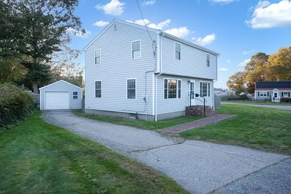 Middletown, RI 02842,4 Halsey Ave