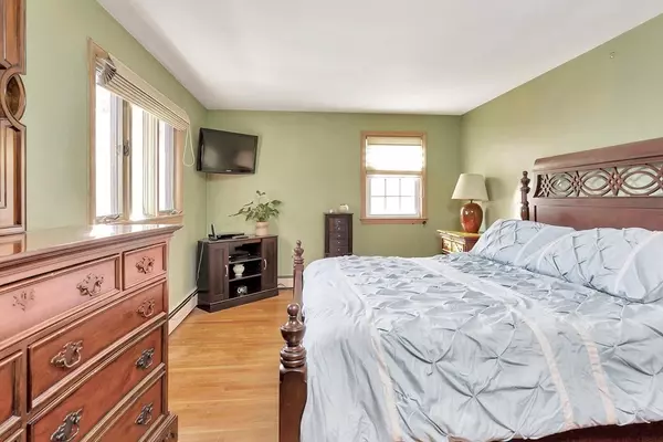 Boston, MA 02130,20 Prince St