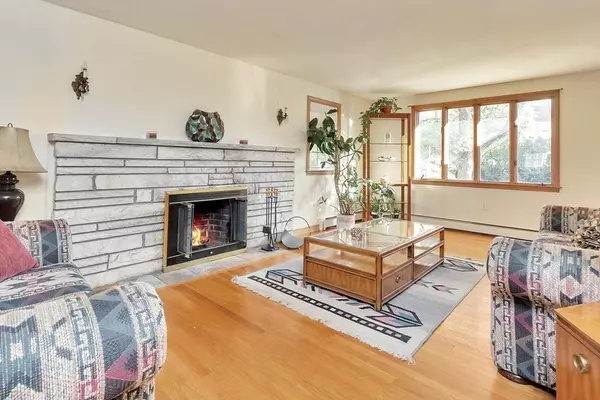 Boston, MA 02130,20 Prince St