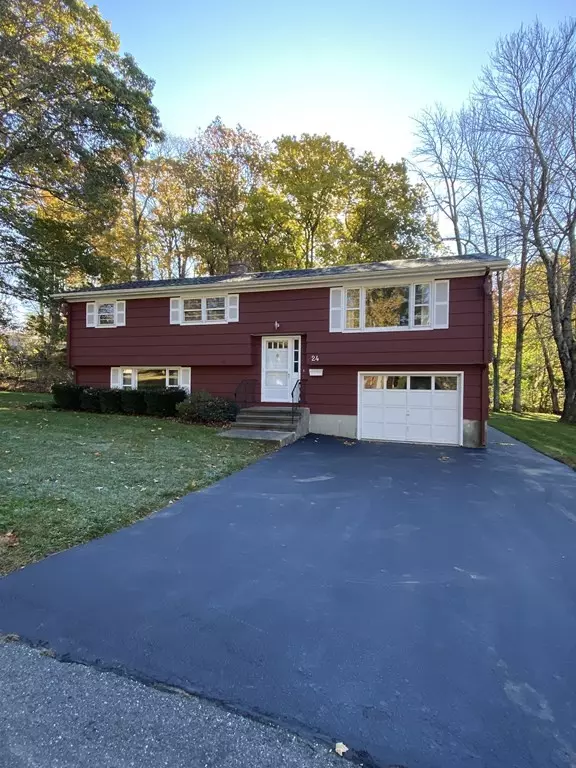 24 Mayflower Cir., Leicester, MA 01524