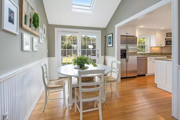 Hingham, MA 02043,19 Hoover Rd
