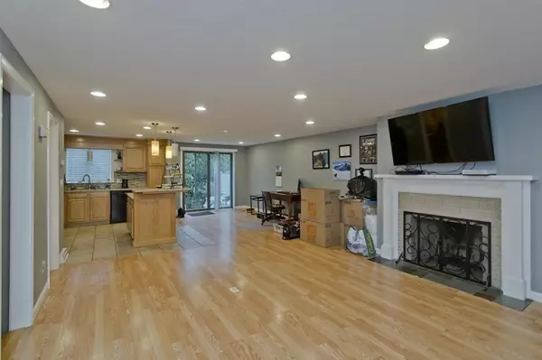 Agawam, MA 01001,11 Mansion Woods Dr #C