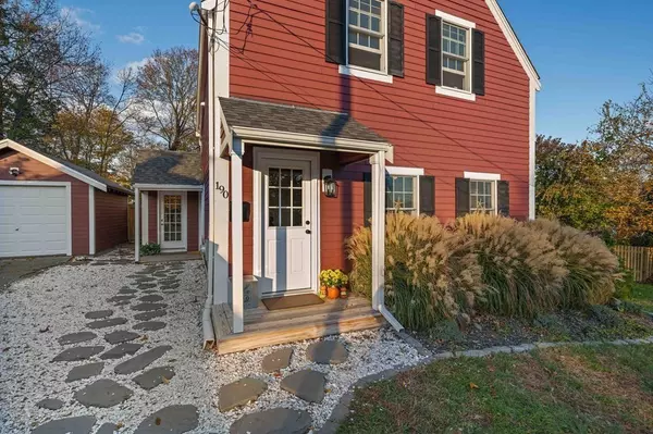 Hingham, MA 02043,190 Hull St