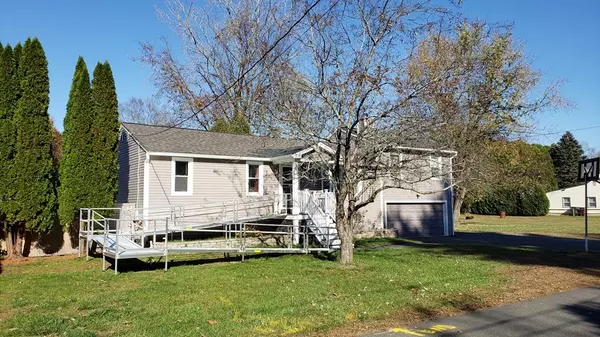 Westfield, MA 01085,6 Livingstone Ave