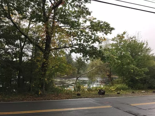 1600 West Street, Stoughton, MA 02072