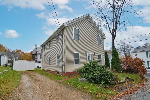 37 Church St, Spencer, MA 01562