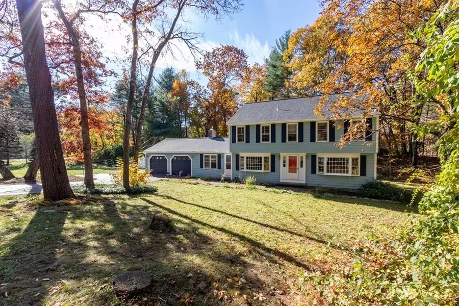 8 Hidden Valley Road, Westford, MA 01886