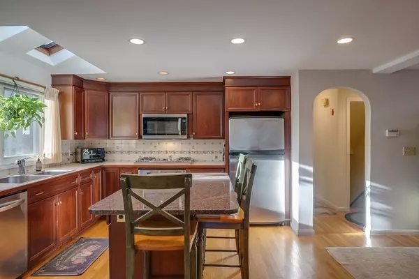 Concord, MA 01742,135 Hillside Ave