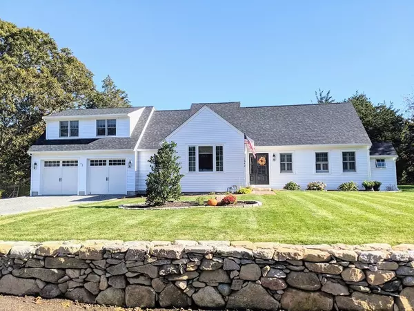 1642 Drift Road, Westport, MA 02790