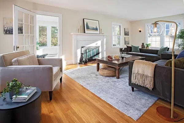 Newton, MA 02459,22 Kenmore St