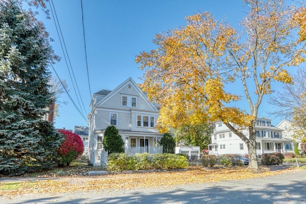 46 Summit Ave #2, Salem, MA 01970