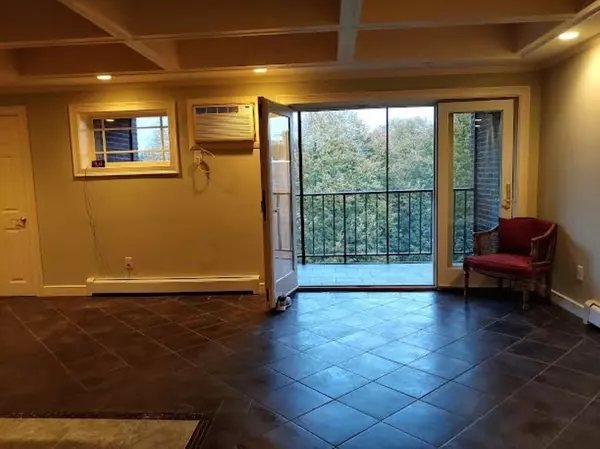 68 Main St #51C, Stoneham, MA 02180