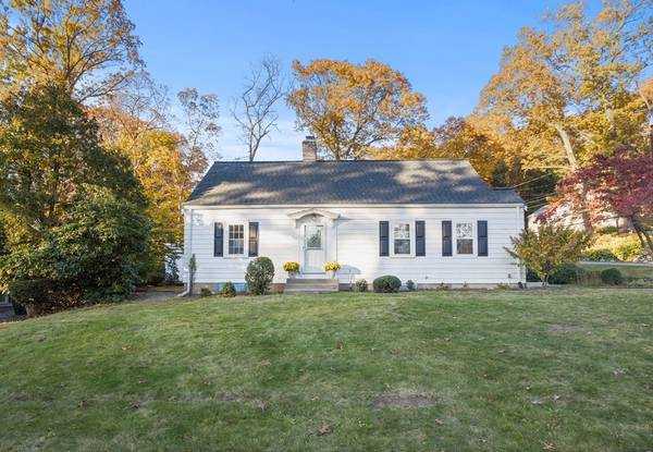 36 Fuller Rd, Lexington, MA 02420