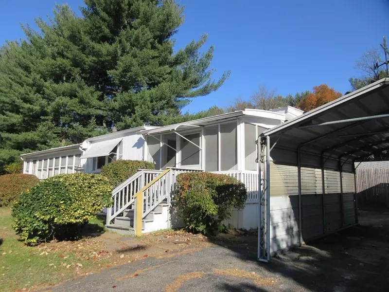 19 Bluebird Circle, Chicopee, MA 01020