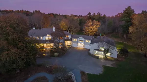 390 Center St, Easton, MA 02375