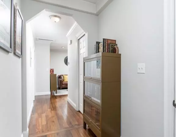 Boston, MA 02131,32 Hautevale Street #2