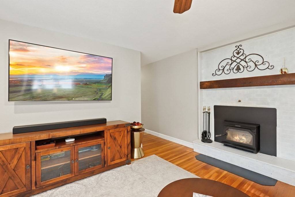 North Reading, MA 01864,1 Putnam Rd