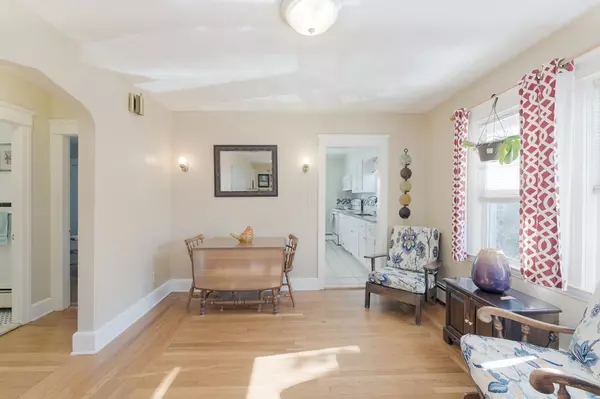 Pawtucket, RI 02861,16 Edgemere Rd