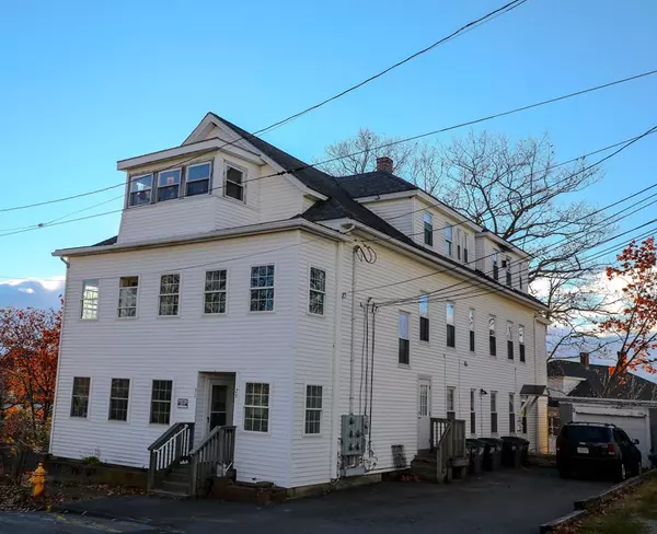 29-31 Franklin Ct, Gardner, MA 01440