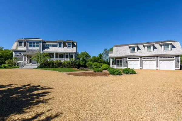 15 Beach Plum Meadows, Edgartown, MA 02539