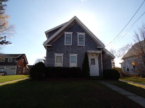 22 Vernon St, Whitman, MA 02382