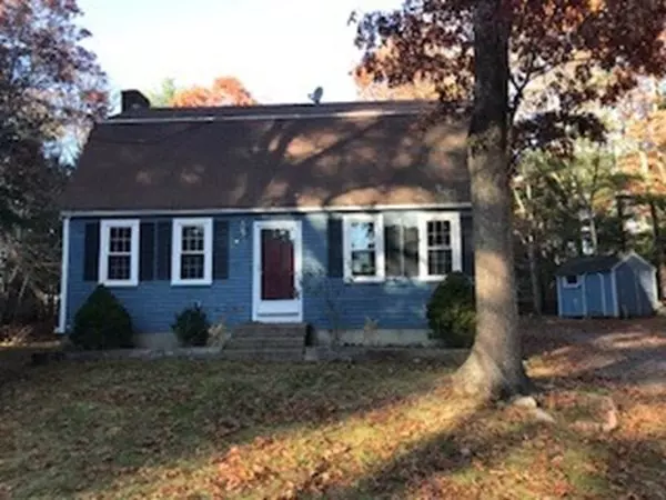 6 Garden Dr, Carver, MA 02330