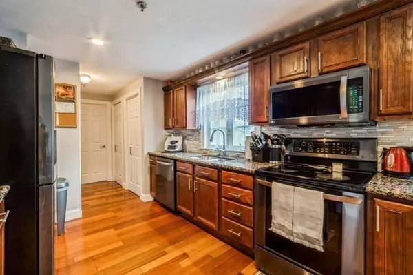Webster, MA 01570,1 Eddy Street #C