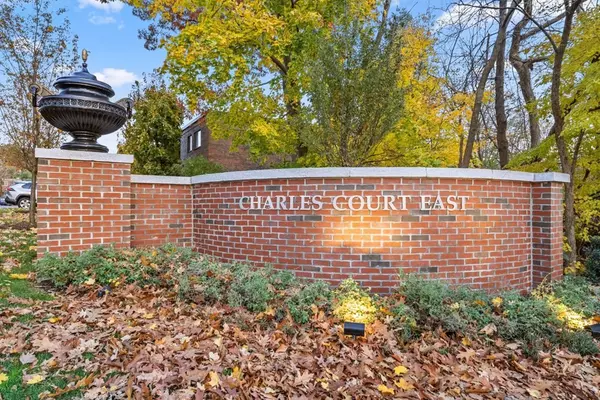 1202 Greendale Ave #123, Needham, MA 02492