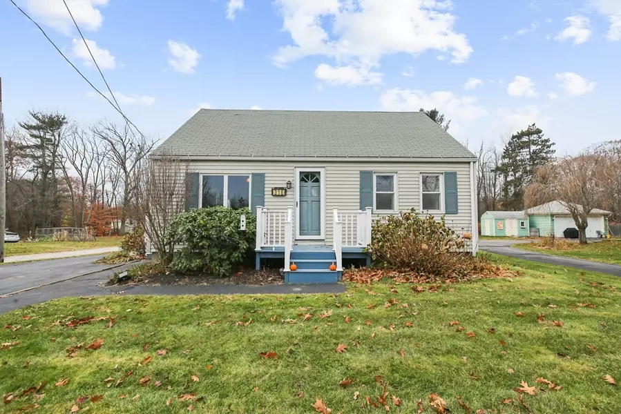 316 Pleasant St, Leicester, MA 01524