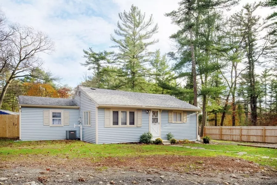 2 Wright Boulevard, Lakeville, MA 02347